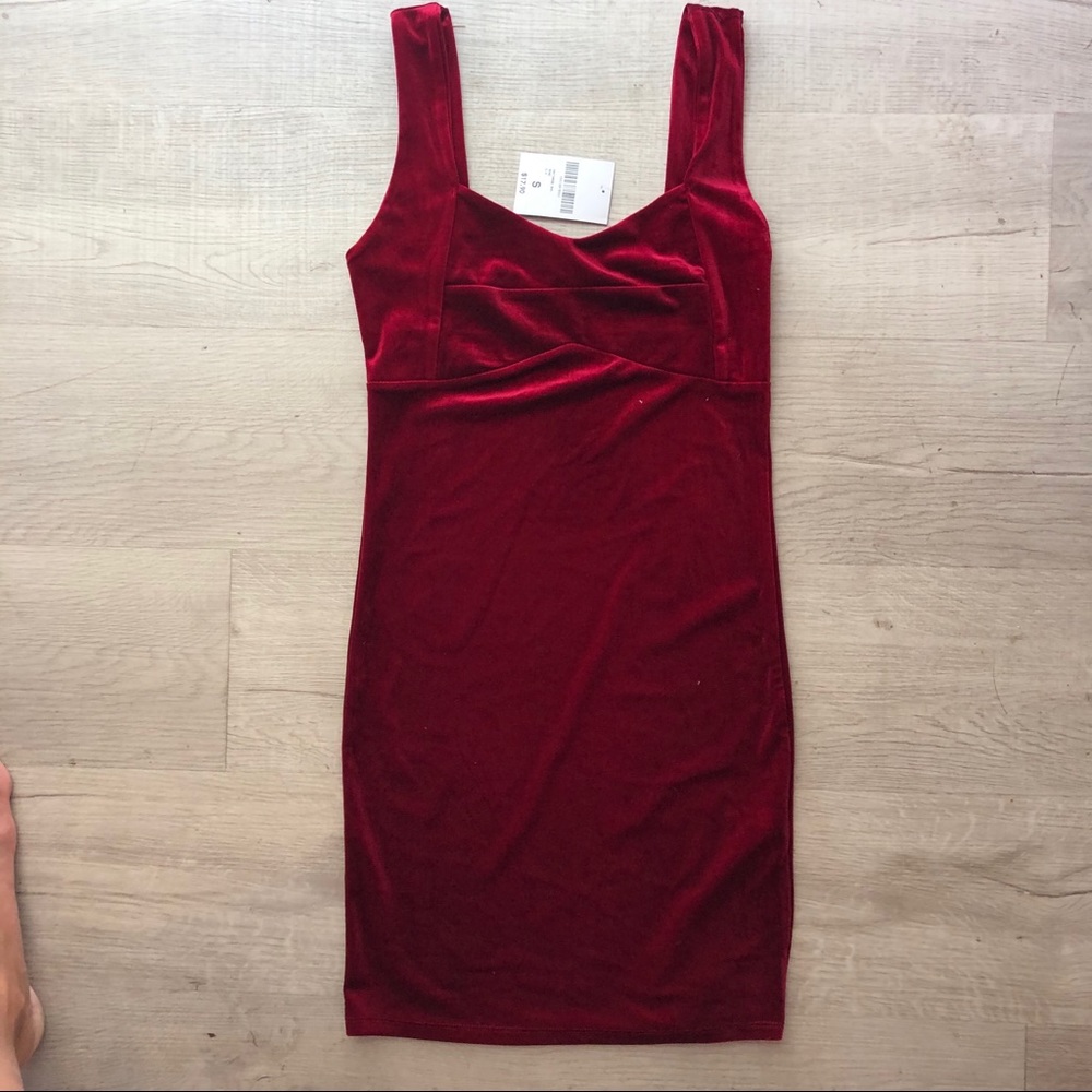 Red velvet cocktail dress